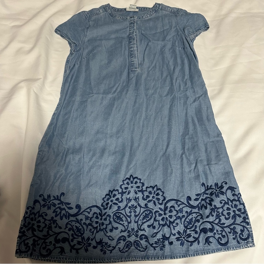 Liz Claiborne Light Blue Denim dress embroidered